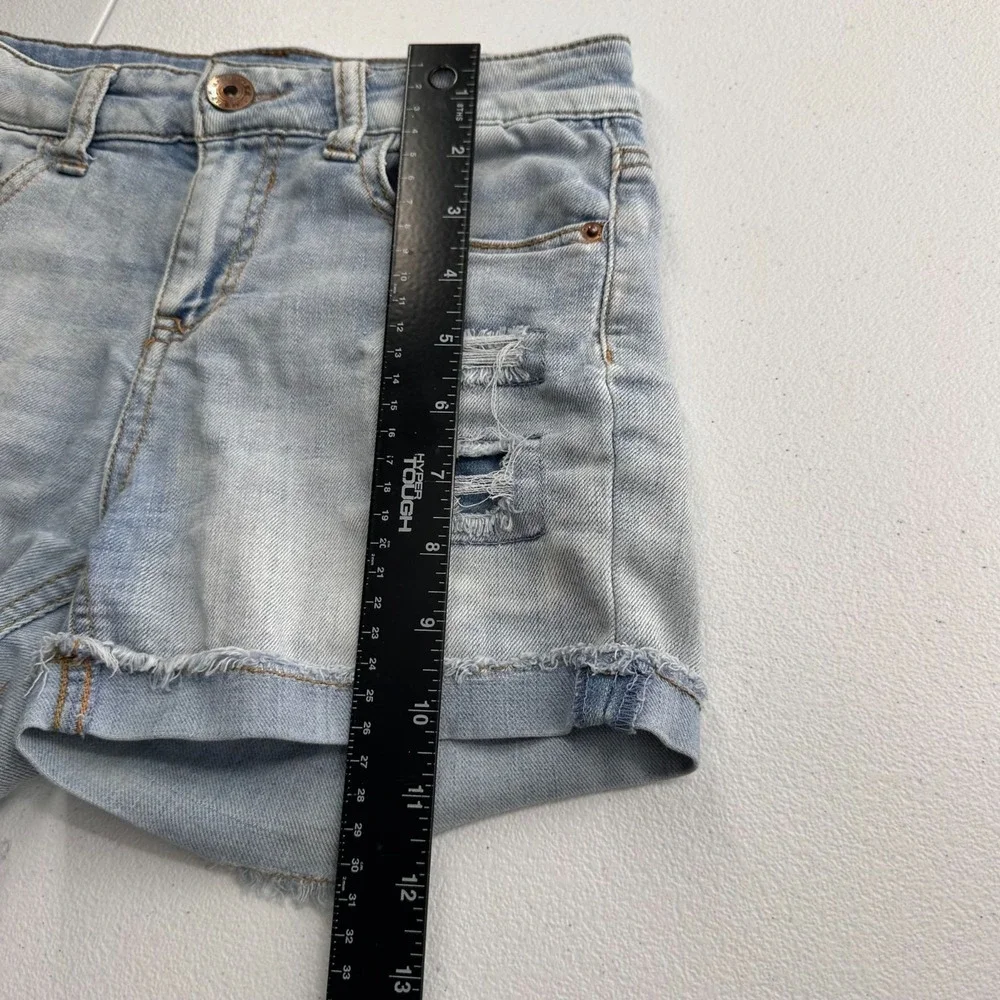 Distressed Light Blue Denim Shorts Vanilla Star Mid Rise Midi Length Jean Size 0